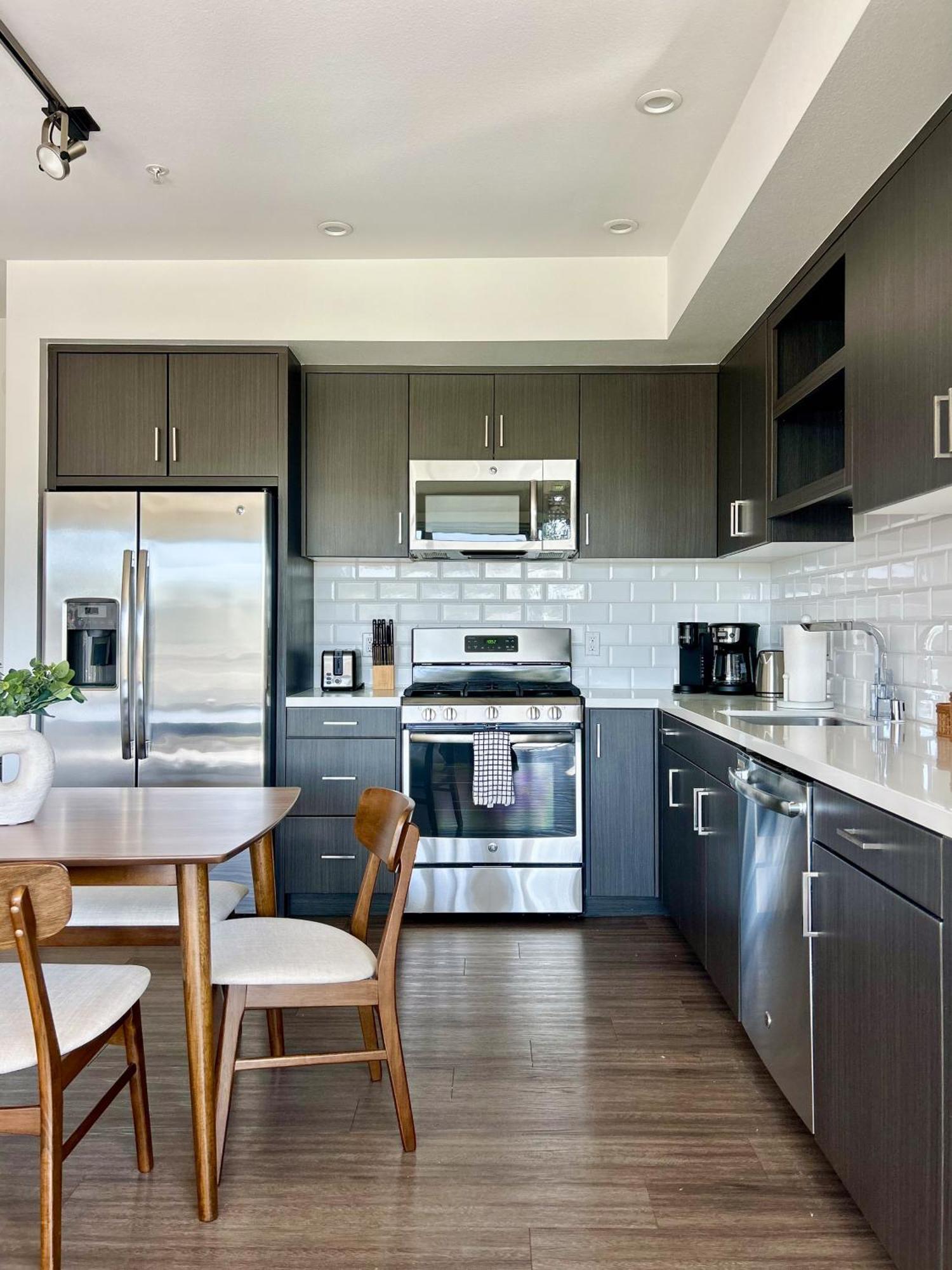 West Hollywood Gem 2-bedroom Los Angeles